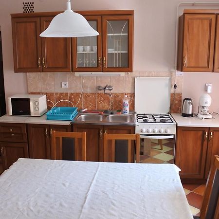 Kisasszony Apartman Erlau Exterior foto