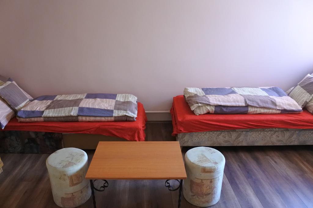Kisasszony Apartman Erlau Exterior foto
