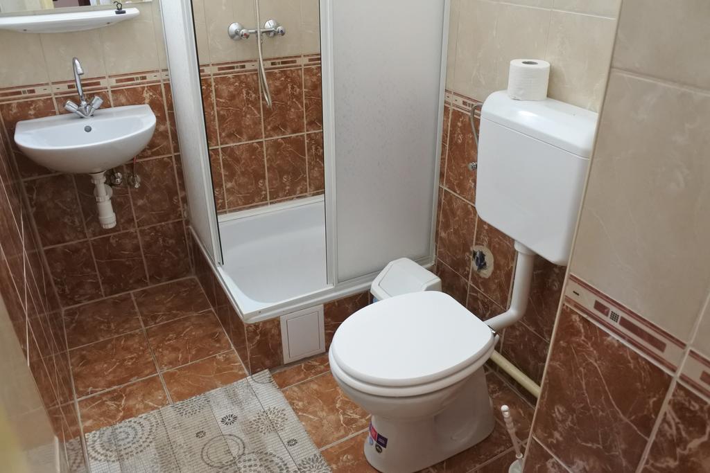 Kisasszony Apartman Erlau Exterior foto